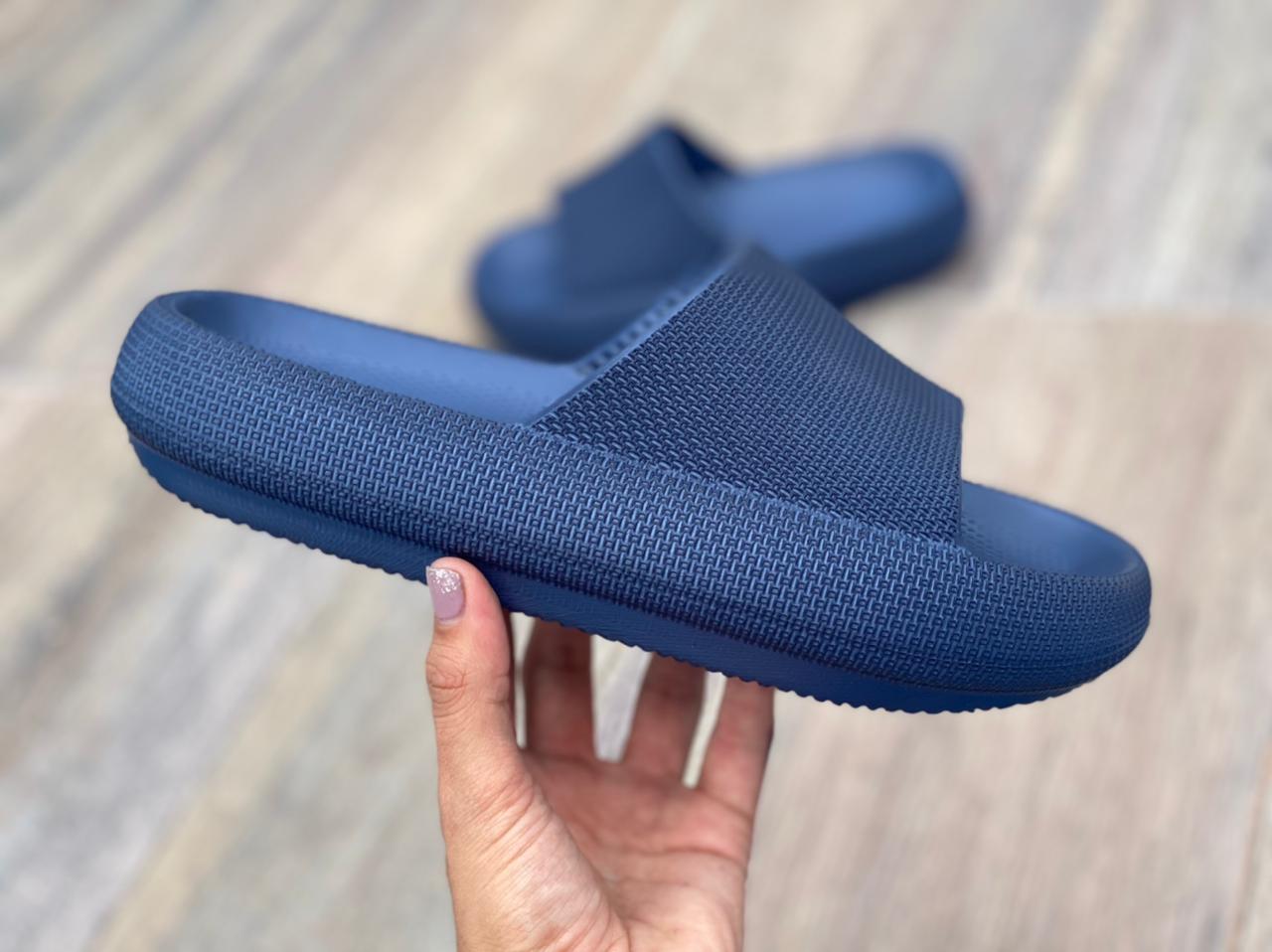 SANDALIAS ANTIDESLIZANTES YEEZ 3D (Nueva Tecnologia EVA)